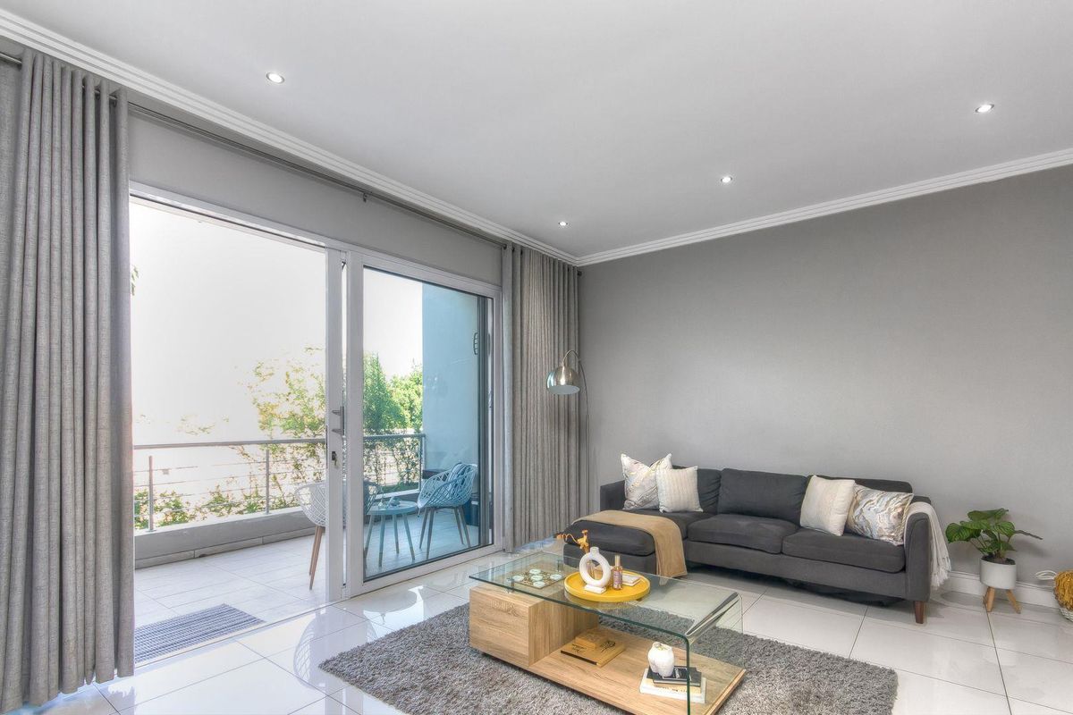 Exceptional Investment Opportunity in Bryanston – Modern 2-Bedroom Duplex with Stunning Views - Photo 3