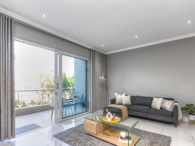 Exceptional Investment Opportunity in Bryanston – Modern 2-Bedroom Duplex with Stunning Views - Photo 3