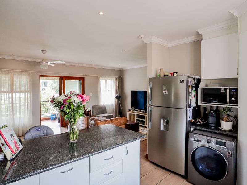 Charming 2-Bedroom Home in Bryanston East with Modern Features and Excellent Location - Photo 1