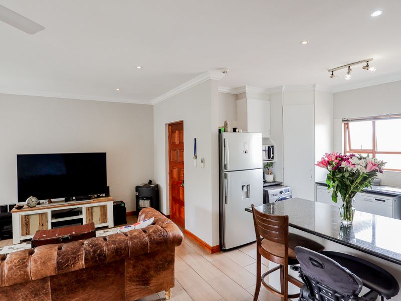 Charming 2-Bedroom Home in Bryanston East with Modern Features and Excellent Location - Photo 8