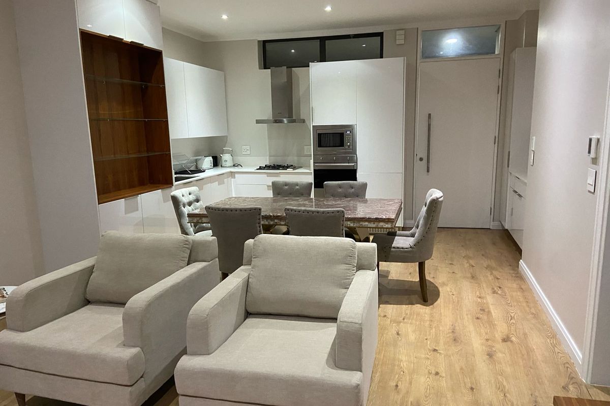 Furnished Luxury Rental Apartment in Morningside, Sandton-Central Square - Photo 3