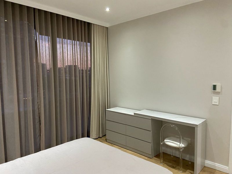 Furnished Luxury Rental Apartment in Morningside, Sandton-Central Square - Photo 10