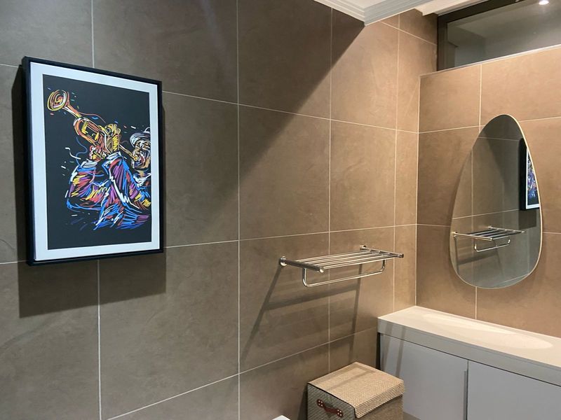Furnished Luxury Rental Apartment in Morningside, Sandton-Central Square - Photo 8
