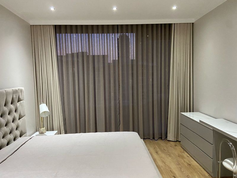 Furnished Luxury Rental Apartment in Morningside, Sandton-Central Square - Photo 4
