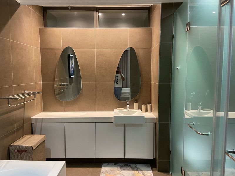 Furnished Luxury Rental Apartment in Morningside, Sandton-Central Square - Photo 5
