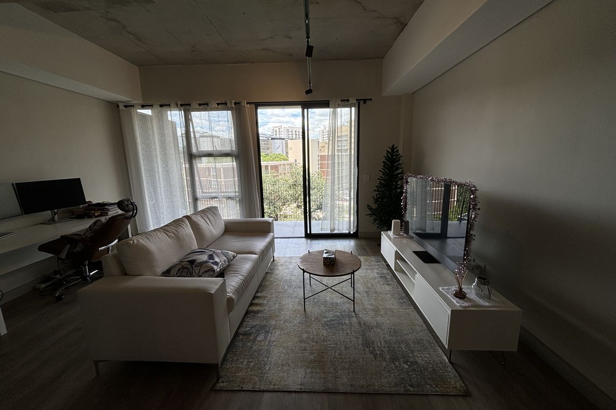 Unfurnished One Bed One Bathroom - Photo 4