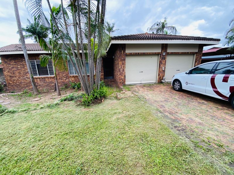 Freestanding Family House to Let in West Acres - Photo 2