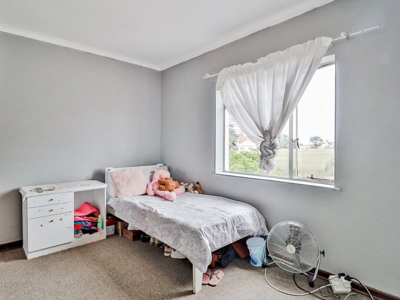 RICHMOND HILL 2 BED 1 BATH APARTMENT WITH PARKING BAY FOR RENT - Photo 8