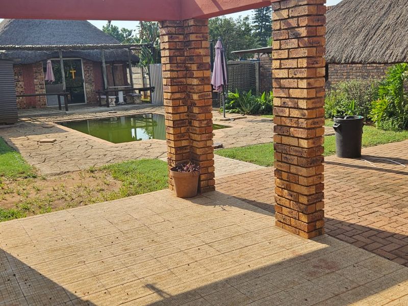 3 Bedroom House To Let in Mooinooi. - Photo 2