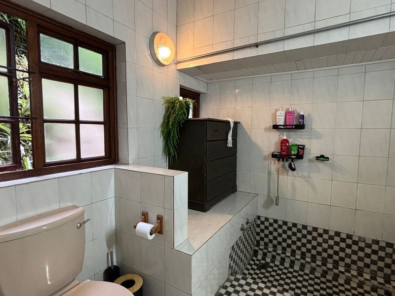 3 BEDROOM FAMILY HOME WITH STUDY TO LET - Photo 10