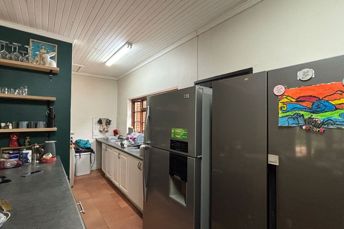 3 BEDROOM FAMILY HOME WITH STUDY TO LET - Photo 5