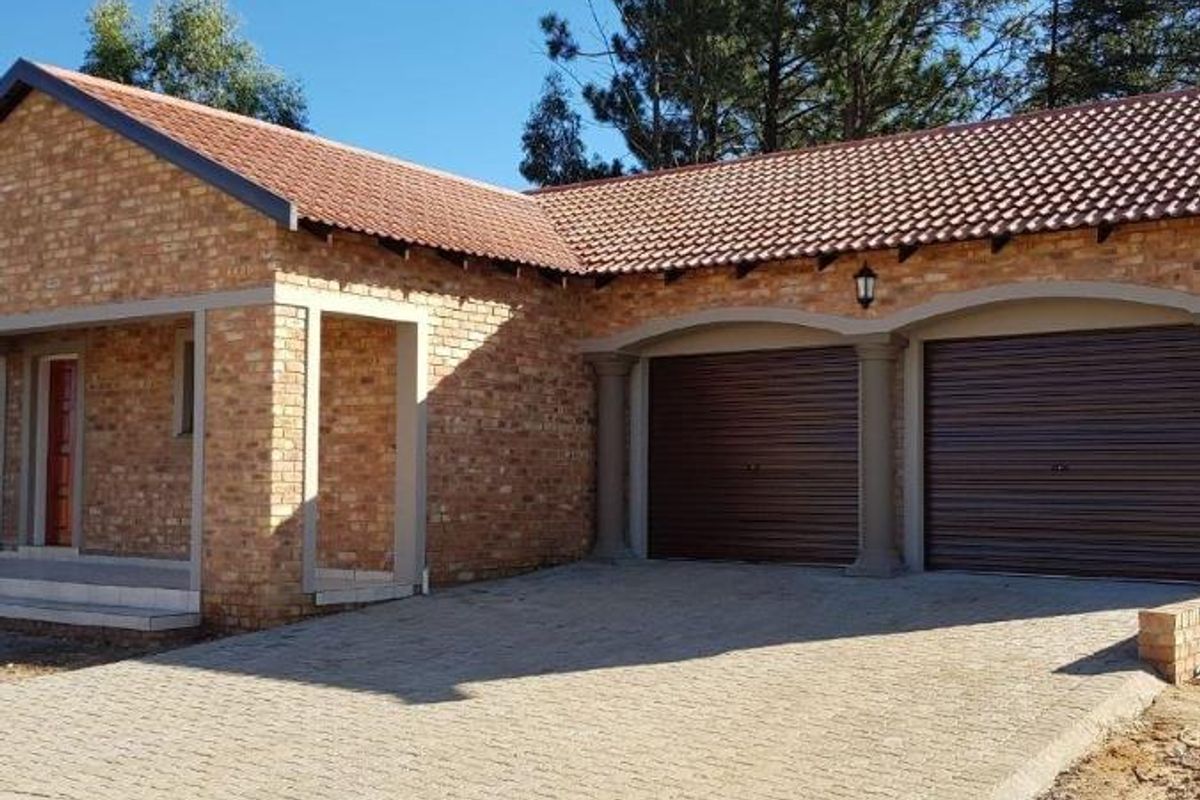 3 Bedroom townhouse to Rent Kookrus - Photo 2