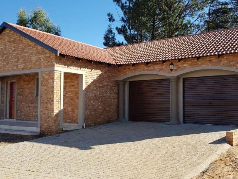 3 Bedroom townhouse to Rent Kookrus - Photo 2