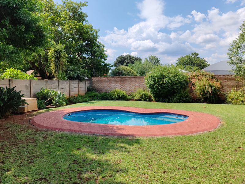 Neat as a Pin | 3-Bedroom Home with Flatlet in For Sale In Mooinooi. - Photo 3