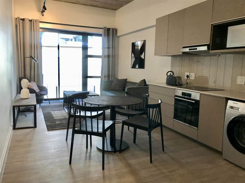 Welcome to The Lineal, where luxury living reaches new heights. - Photo 6