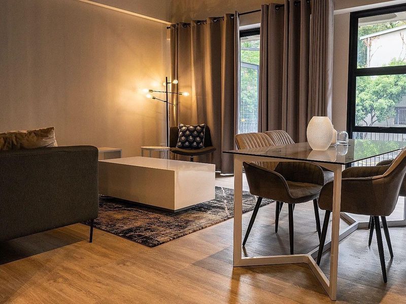 Welcome to The Lineal, where luxury living reaches new heights. - Photo 3