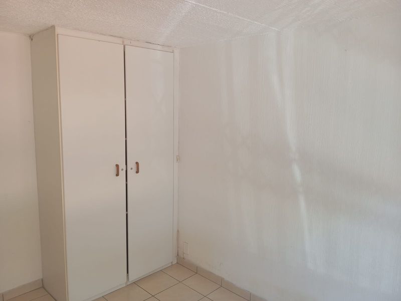 2 Bedroom Apartment for sale - Photo 6