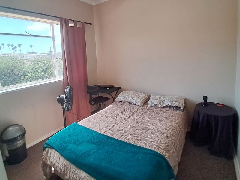 TAYBANK 3 BED 1.5 BATH DUPLEX WITH PARKING FOR SALE - Photo 10