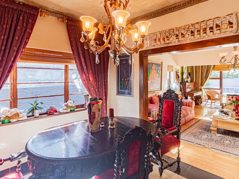 LIVE THE DREAM! HOME WITH STYLE AND FLAIR AND A SENSE OF EASE... - Photo 7