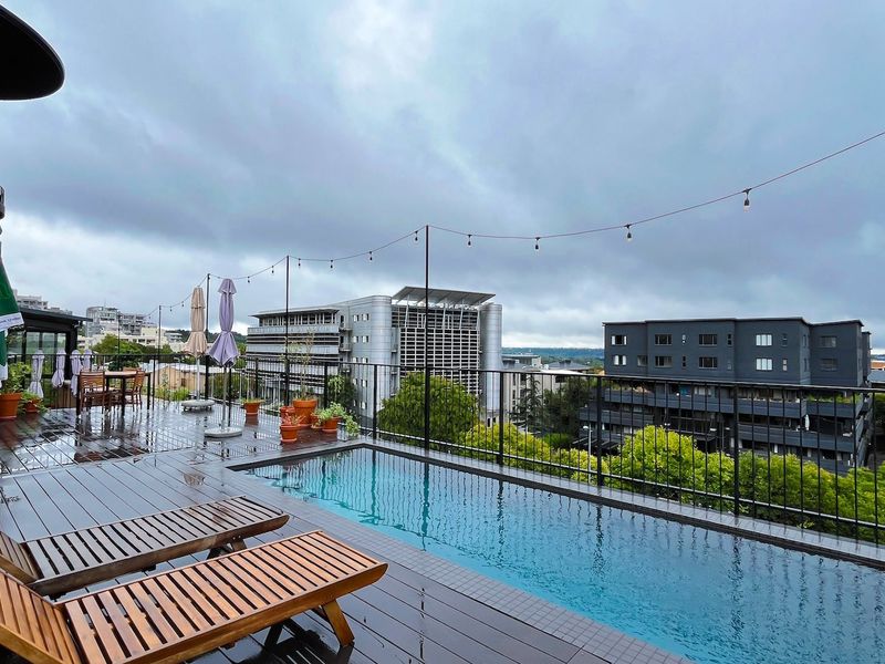 Luxury Studio Apartment for an Investor in Sandton - Tenant in Place until Jan 2027 - R8,000pm - Photo 3