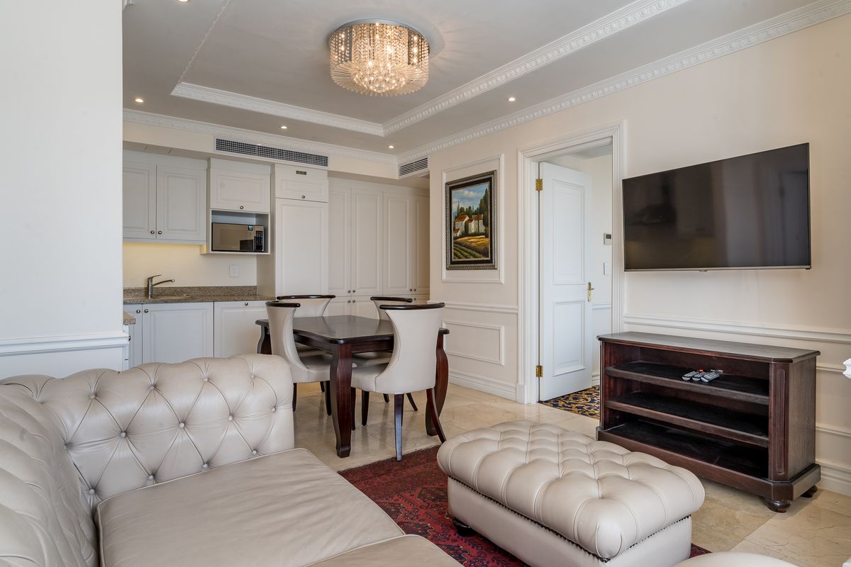 Luxurious furnished apartment in Versailles - Photo 4