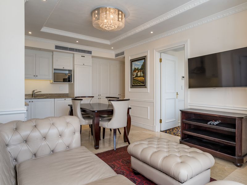 Luxurious furnished apartment in Versailles - Photo 4