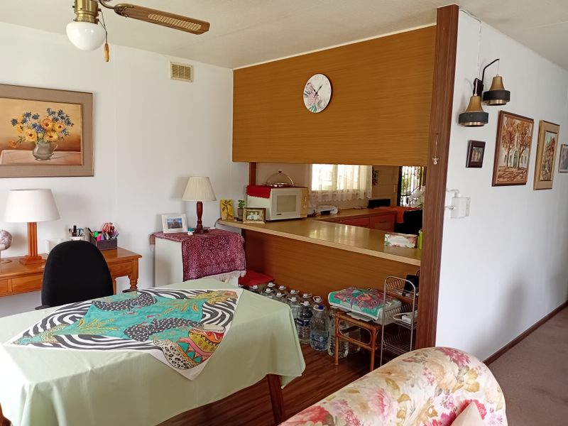 IMMACULATE HOME FOR SALE INCLUDING SHARE BLOCK - DONT MISS OUT ON THIS ONE - Photo 5