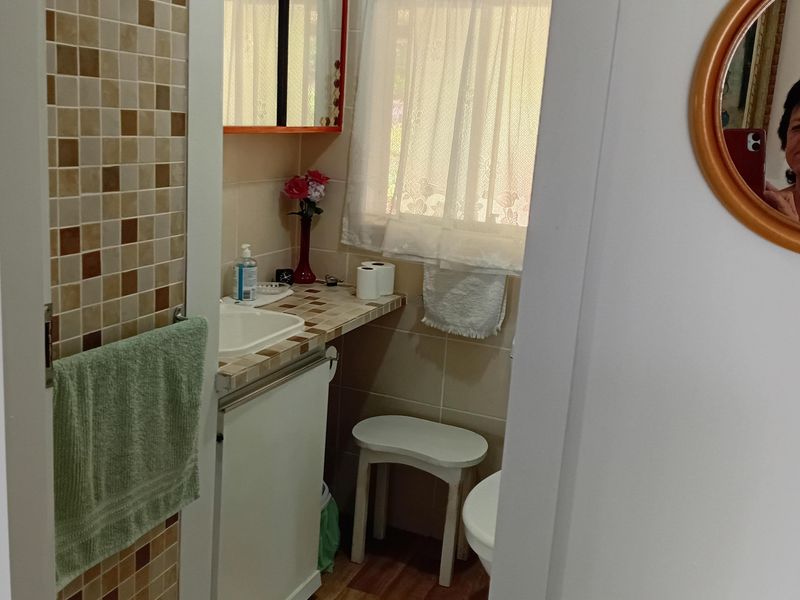 IMMACULATE HOME FOR SALE INCLUDING SHARE BLOCK - DONT MISS OUT ON THIS ONE - Photo 9