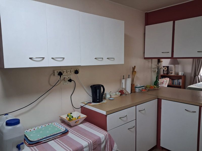 IMMACULATE HOME FOR SALE INCLUDING SHARE BLOCK - DONT MISS OUT ON THIS ONE - Photo 7