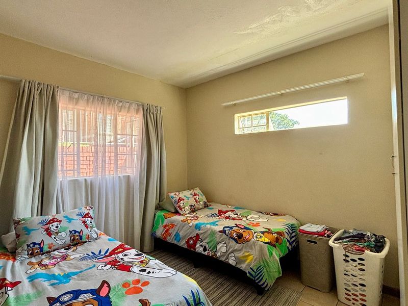 2 BEDROOM APARTMENT TO LET - Photo 10