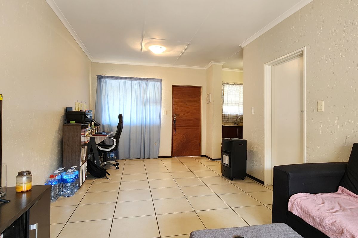 CALLING ALL FIRST TIME BUYERS AND INVESTORS - Photo 3