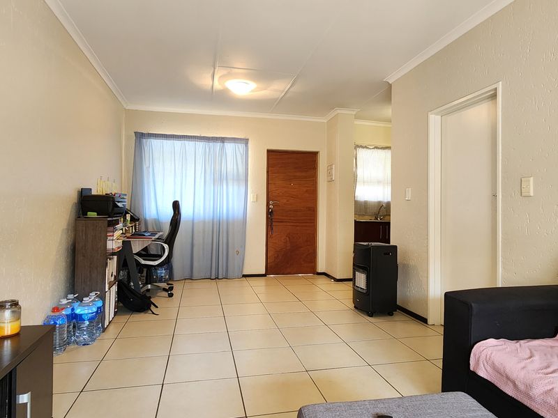 CALLING ALL FIRST TIME BUYERS AND INVESTORS - Photo 3
