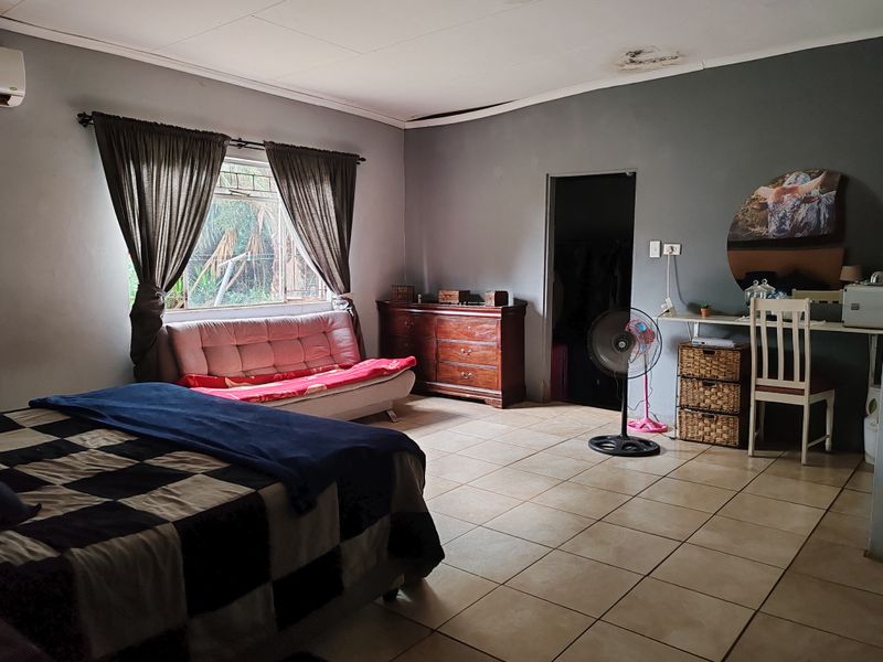 Versatile 2.6ha Small Holding with Endless Potential in Mooinooi - Photo 7