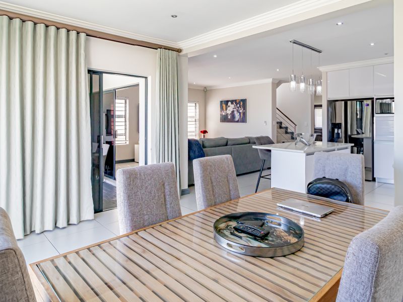 Luxurious Fully Furnished 3-Bedroom Home for Rent – Parklands North - 1st March - Photo 10