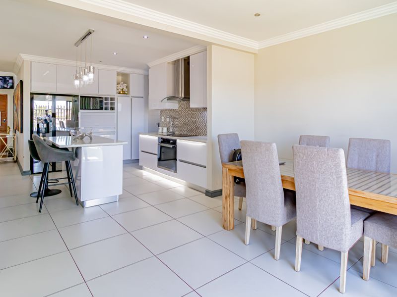 Luxurious Fully Furnished 3-Bedroom Home for Rent – Parklands North - 1st March - Photo 8