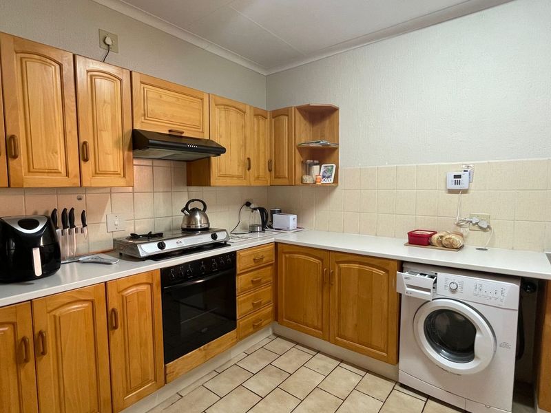 2 BEDROOM HOUSE TO LET - Photo 6