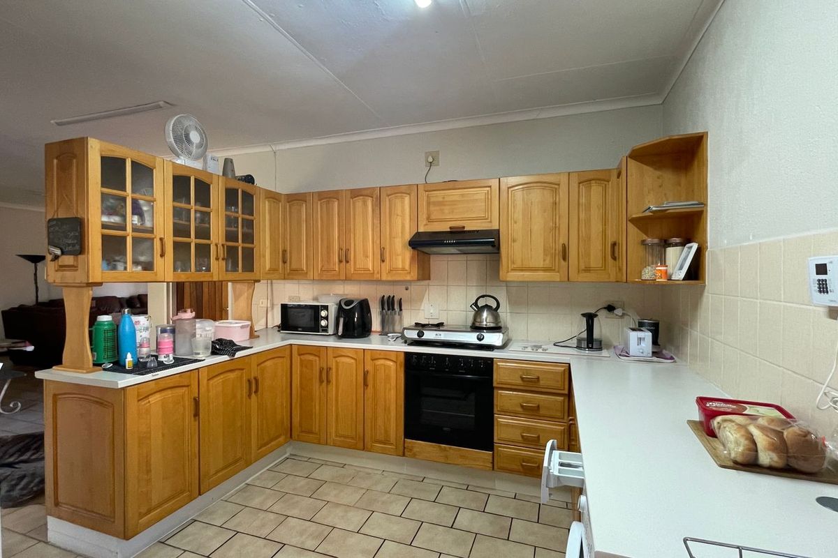 2 BEDROOM HOUSE TO LET - Photo 5