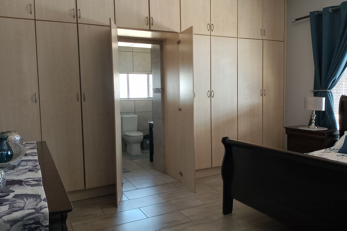 3 Bedroom House For sale In Dalview - Photo 5