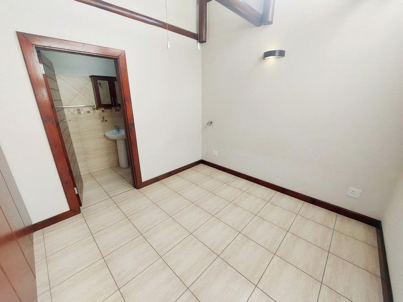 SUMMERSTRAND AMADADA ECO VILLAGE 3 BED APARTMENT FOR RENT - Photo 9