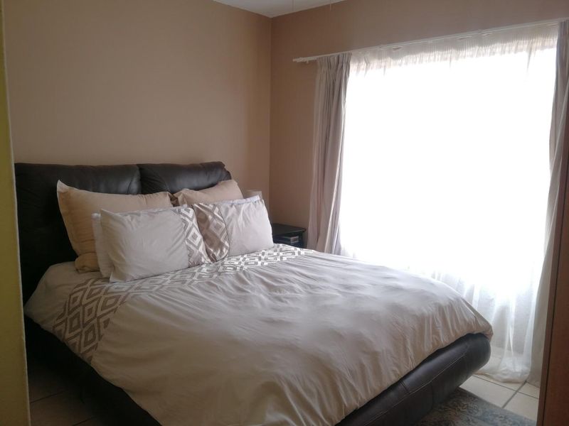 2 BEDROOM APARTMENT TO LET - Photo 6