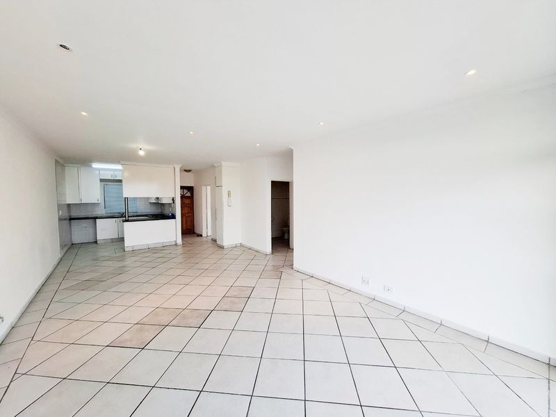 MALABAR 3 BED 2 BATH APARTMENT WITH PARKING FOR RENT - Photo 3