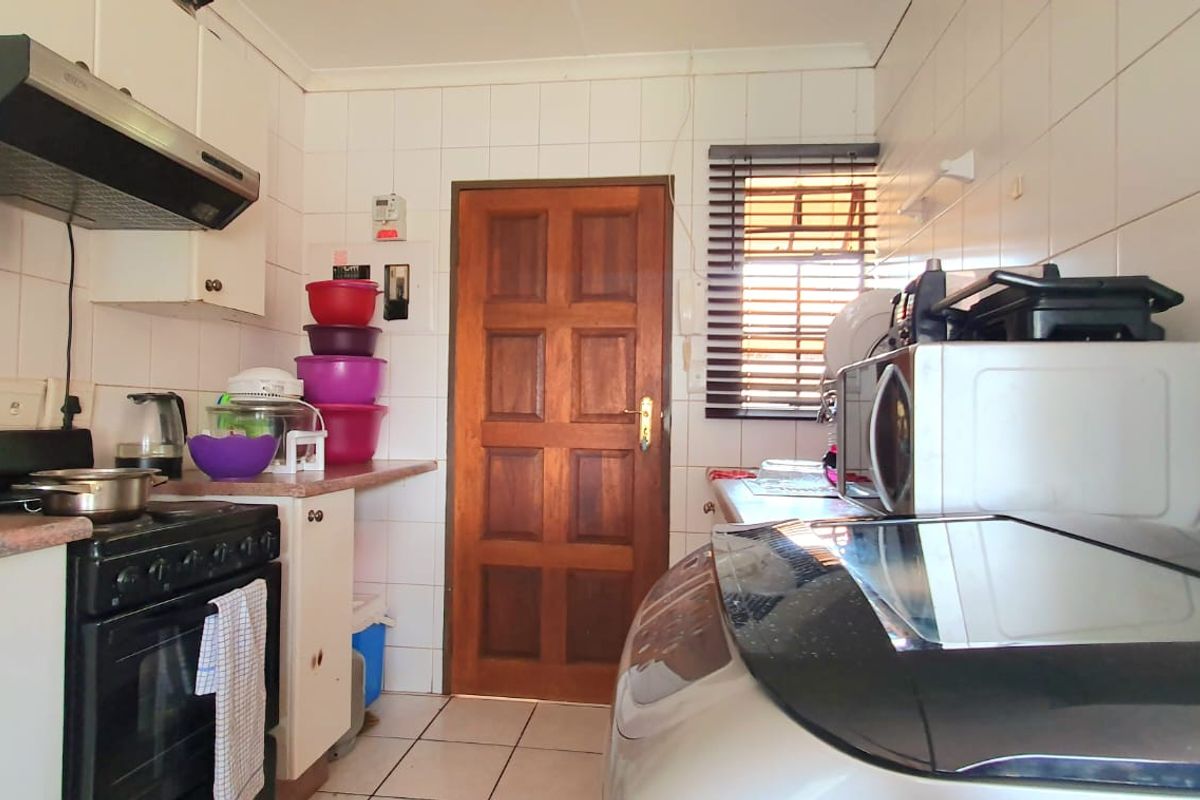 Lock - Up And Go - Photo 4