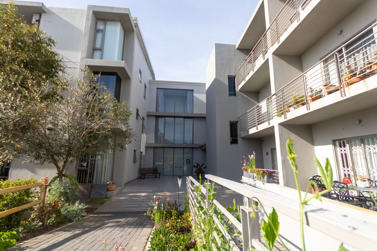 Discover the Ultimate Retirement Lifestyle in the Western Cape’s Blue Zone - Photo 2
