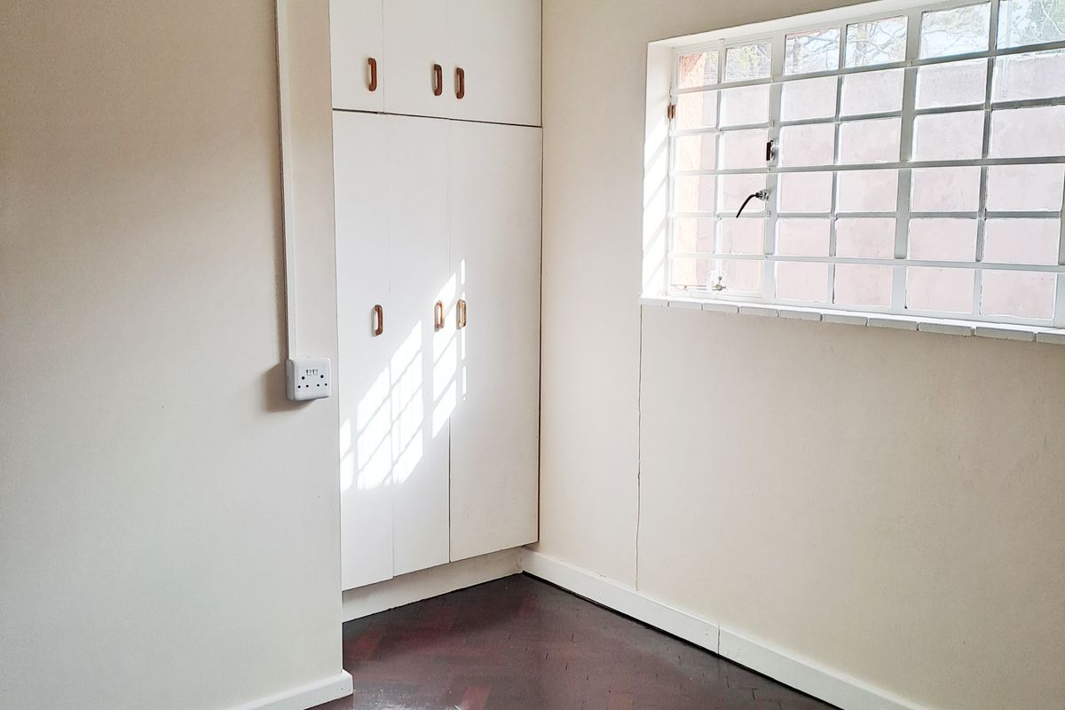 WALMER - ROOM FOR RENT IN SHARED HOUSE - Photo 3