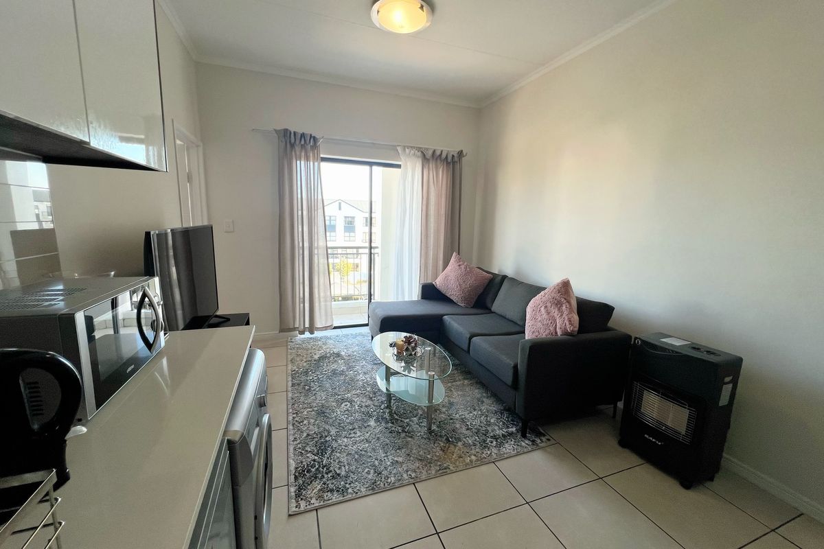 COZY & MODERN LIVING 1 BEDROOM APARTMENT - 1st JUNE 2026 - Photo 2