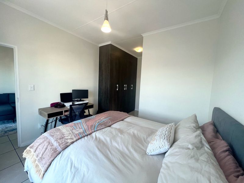 COZY & MODERN LIVING 1 BEDROOM APARTMENT - 1st JUNE 2026 - Photo 6