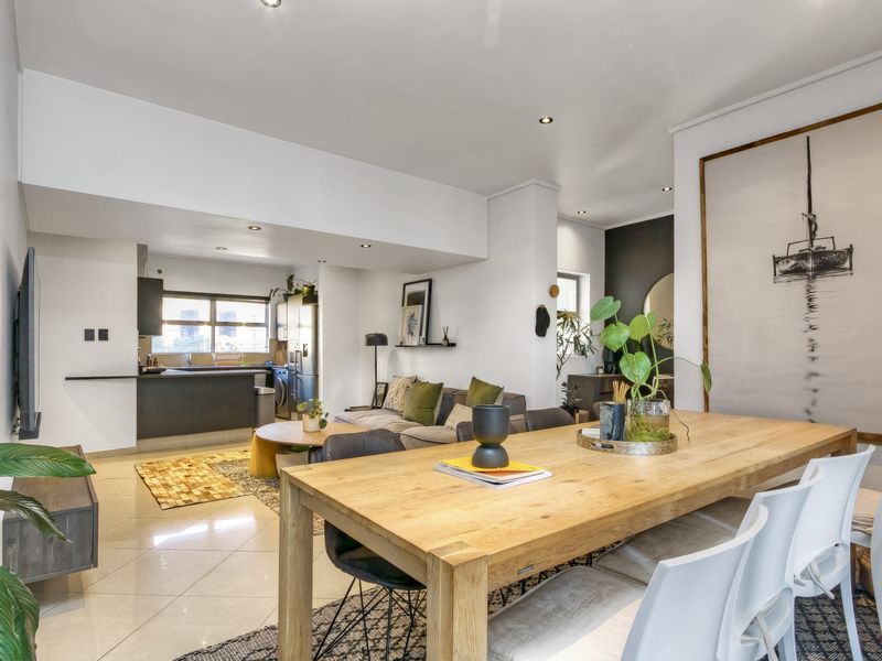 MORNINGSIDES RARE GEM  - WOW WOW -  2 BED - Photo 6