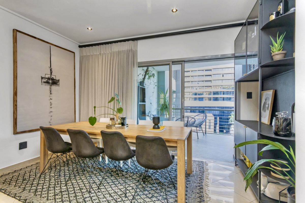 MORNINGSIDES RARE GEM  - WOW WOW -  2 BED - Photo 4