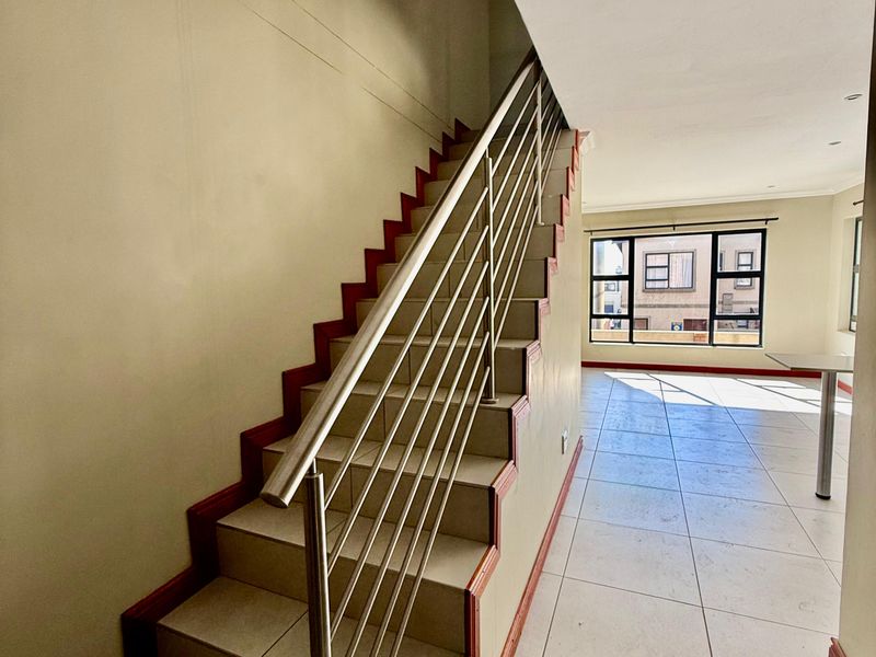 Duplex For Sale In Witbank - Photo 4