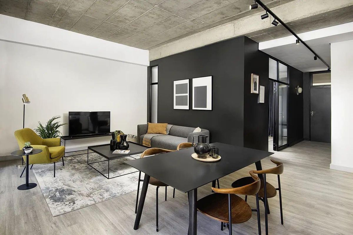 Unfurnished One Bed One Bath for RENT in Sandton - Photo 2